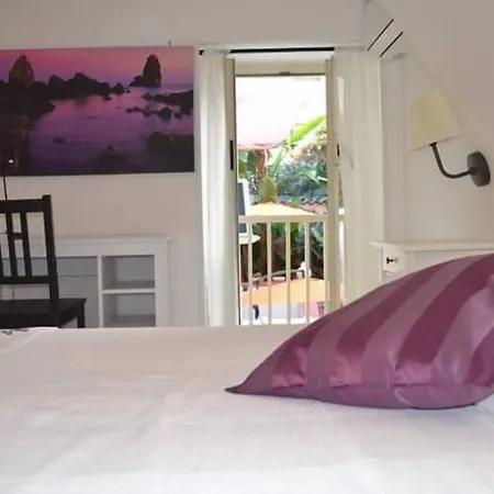 Il Cortiletto Di Piazza Verga Κατάνια