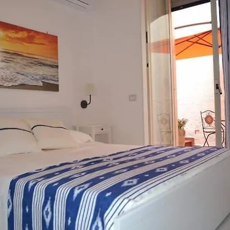 Il Cortiletto Di Piazza Verga