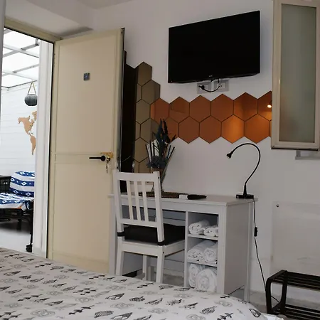 Il Cortiletto Di Piazza Verga 4*